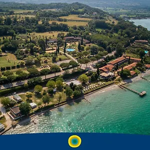 4* Aparthotel Desenzano Village
